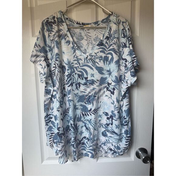 C&C California 2XL Women's Blue White Floral Beachy Coastal Blouse - Picture 1 of 4